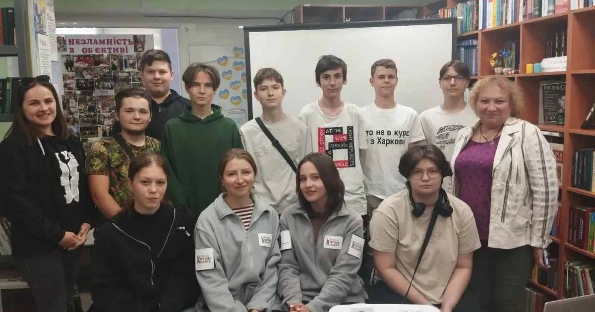 Авторка фото: Юлія Самойлова Данська рада у справах біженців провела для школярів Покотилівки лекцію на порталі Gromada Group