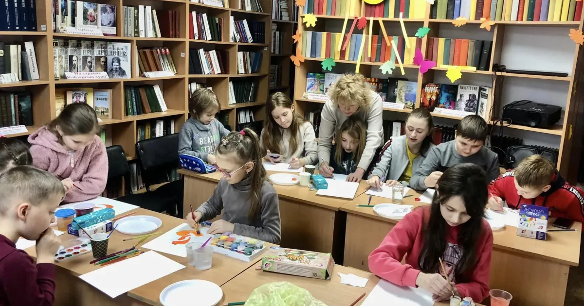 Джерело: Надія Федорова У бібліотеці Високого пройшов майстерклас із малювання на порталі Gromada Group