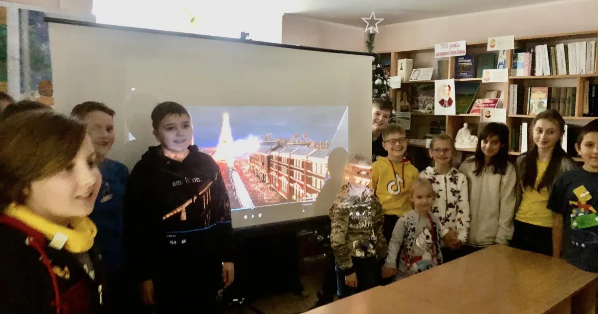 Головна світлина новини на сайті Gromada Group У Високому пройшов новорічний кінопоказ на порталі Gromada Group