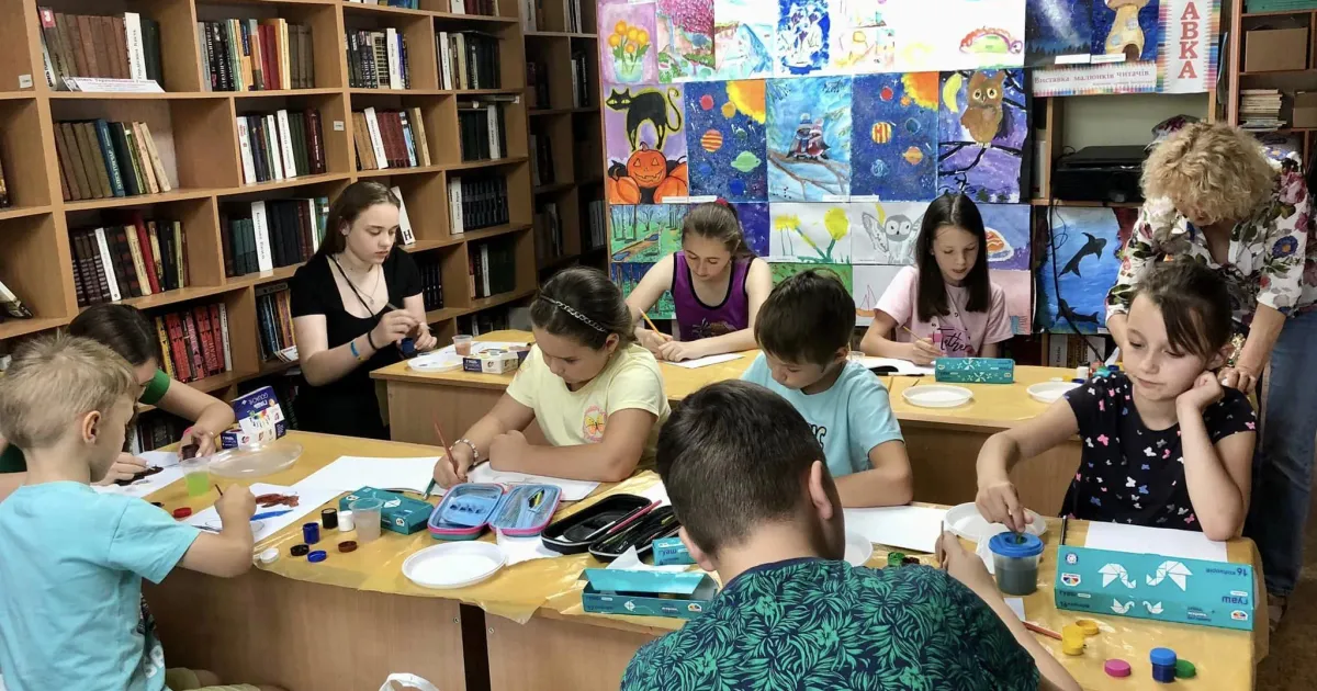 Авторка фото: Надія Федорова Малювали морозиво: у Високому для малечі провели майстер-клас на порталі Gromada Group
