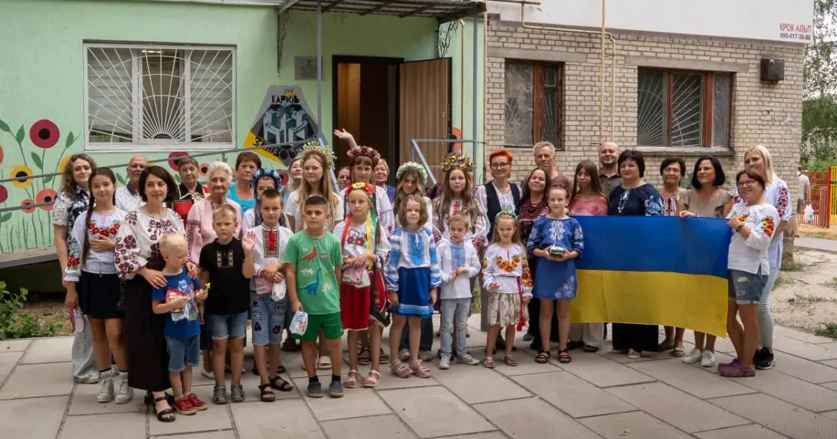 Джерело: Покотилівська дитяча бібліотека У Покотилівці відкрилася виставка місцевих майстринь на порталі Gromada Group